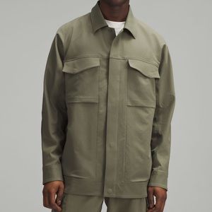 Men’s cargo pocket shirt jacket